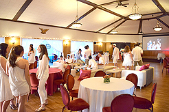 MI16 - THE MERCER ISLAND SWEET SIXTEEN